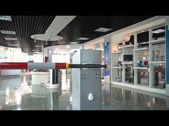 Σχέδιο κατόχων βραχιόνων δις-κατεύθυνσης πυλών εμποδίων χώρων στάθμευσης whith