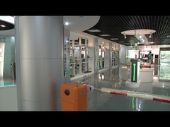 Ευφυή αυτόματα εμπόδια υπαίθριων σταθμών αυτοκινήτων